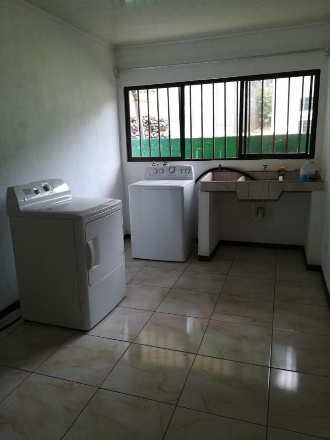 Apartamento Lopez Y Azofeifa Portete Exteriér fotografie
